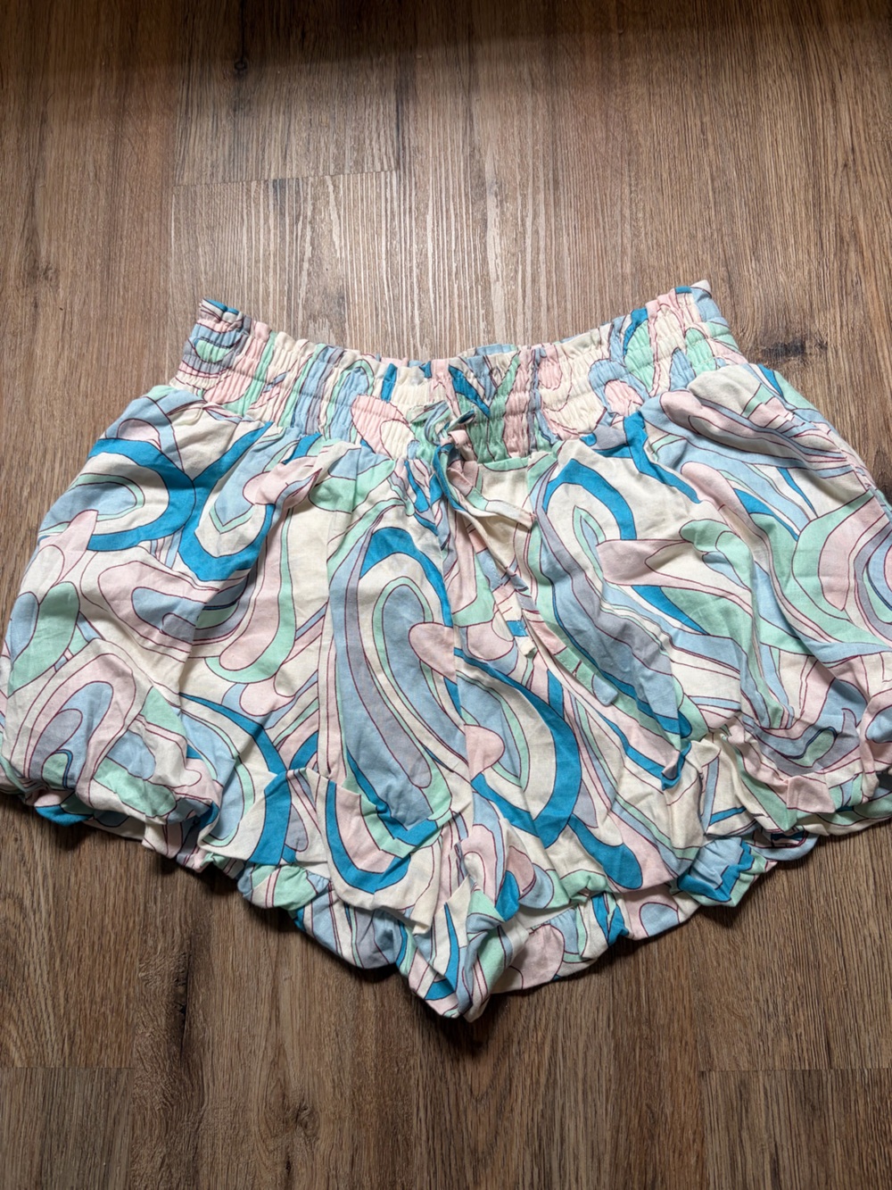 Celandine by Anthropologie Bubble Bloomer Summer Shorts - Pastel Swirl Pattern - Picture 2 of 8